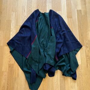 Melifluos Poncho Shawl *New Condition*